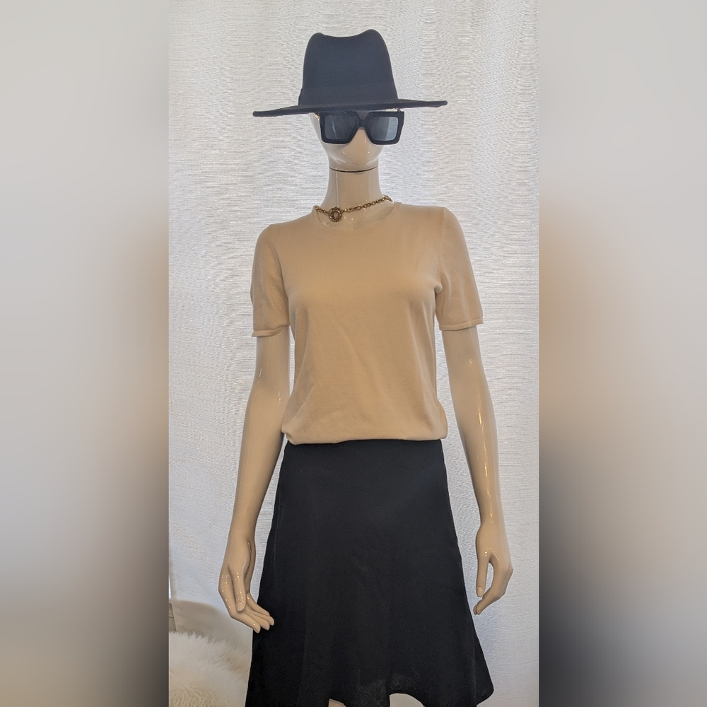 Loft  White Short Sleeve Sweater Top Elevated Basic Small